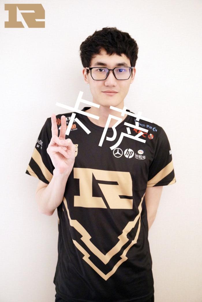 貌的人们 貌的人们