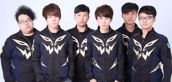 在逆境时心 在逆境时心