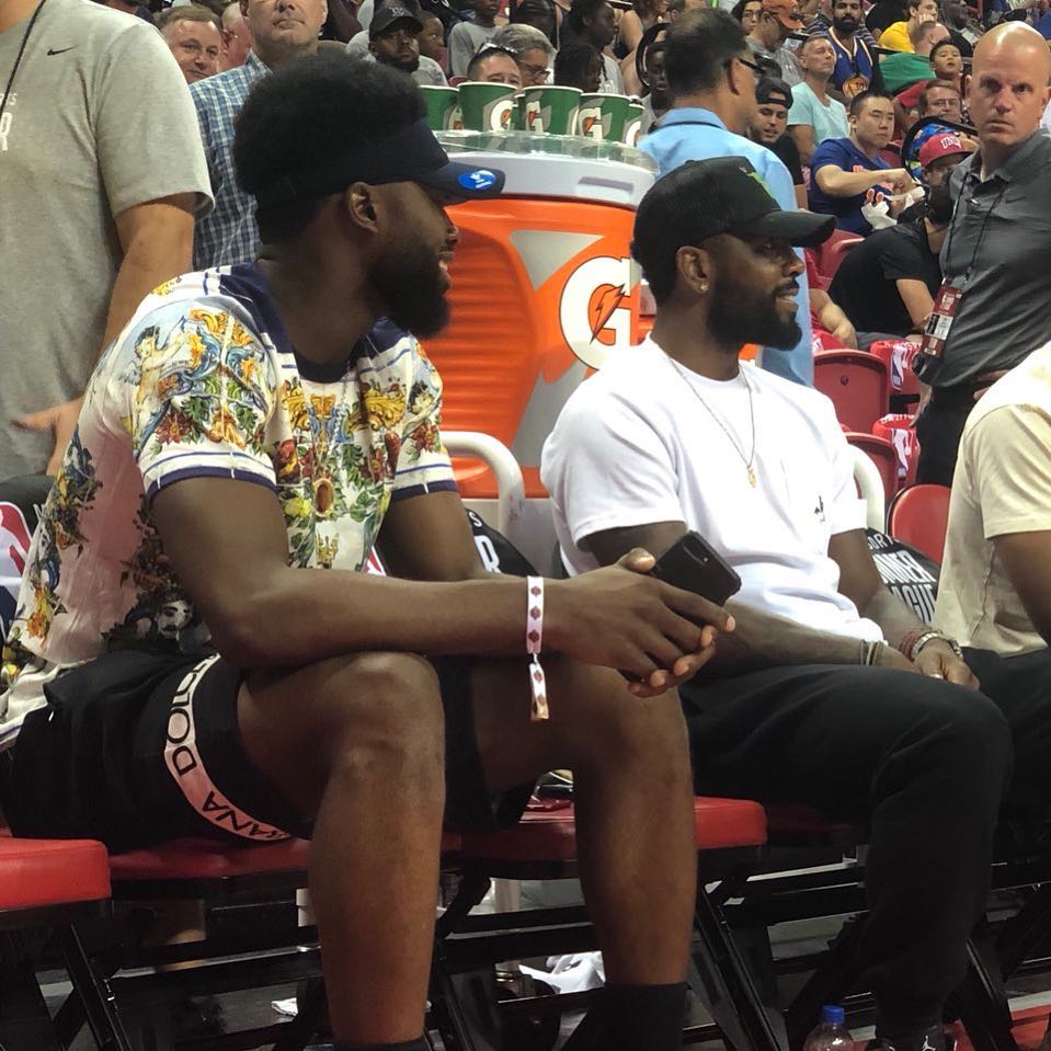 边路快节奏 边路快节奏